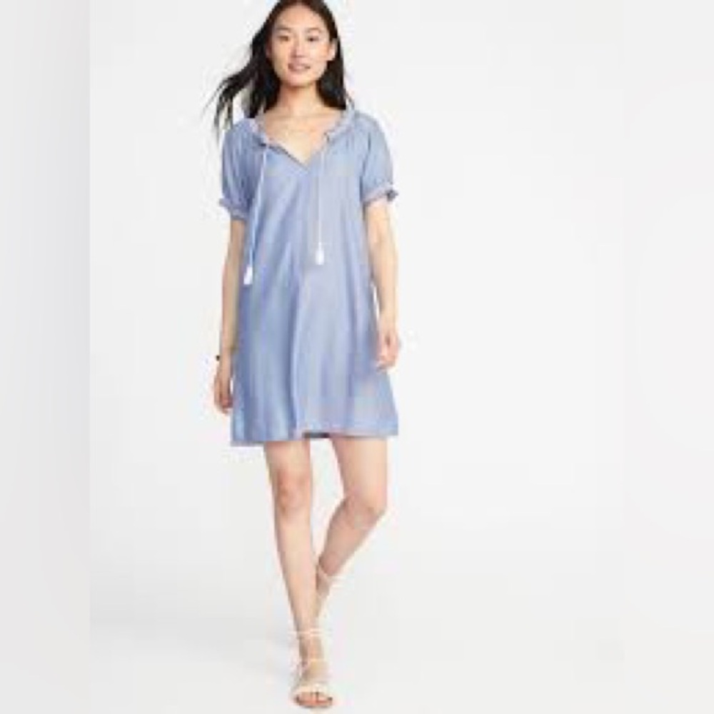 Old Navy Tassel Tie Embroidered Chambray Summer Shift Dress